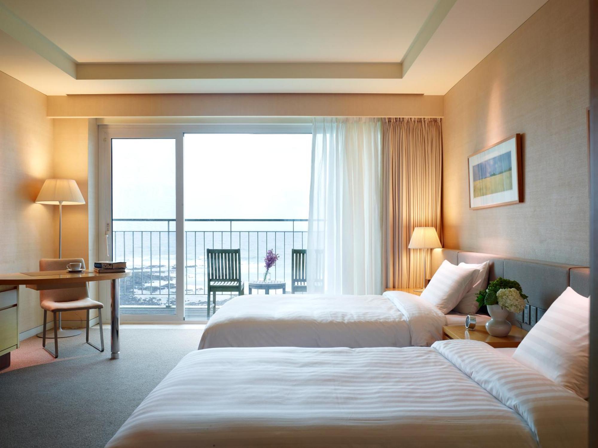 Haevichi Hotel&Resort Jeju Seogwipo Exterior foto